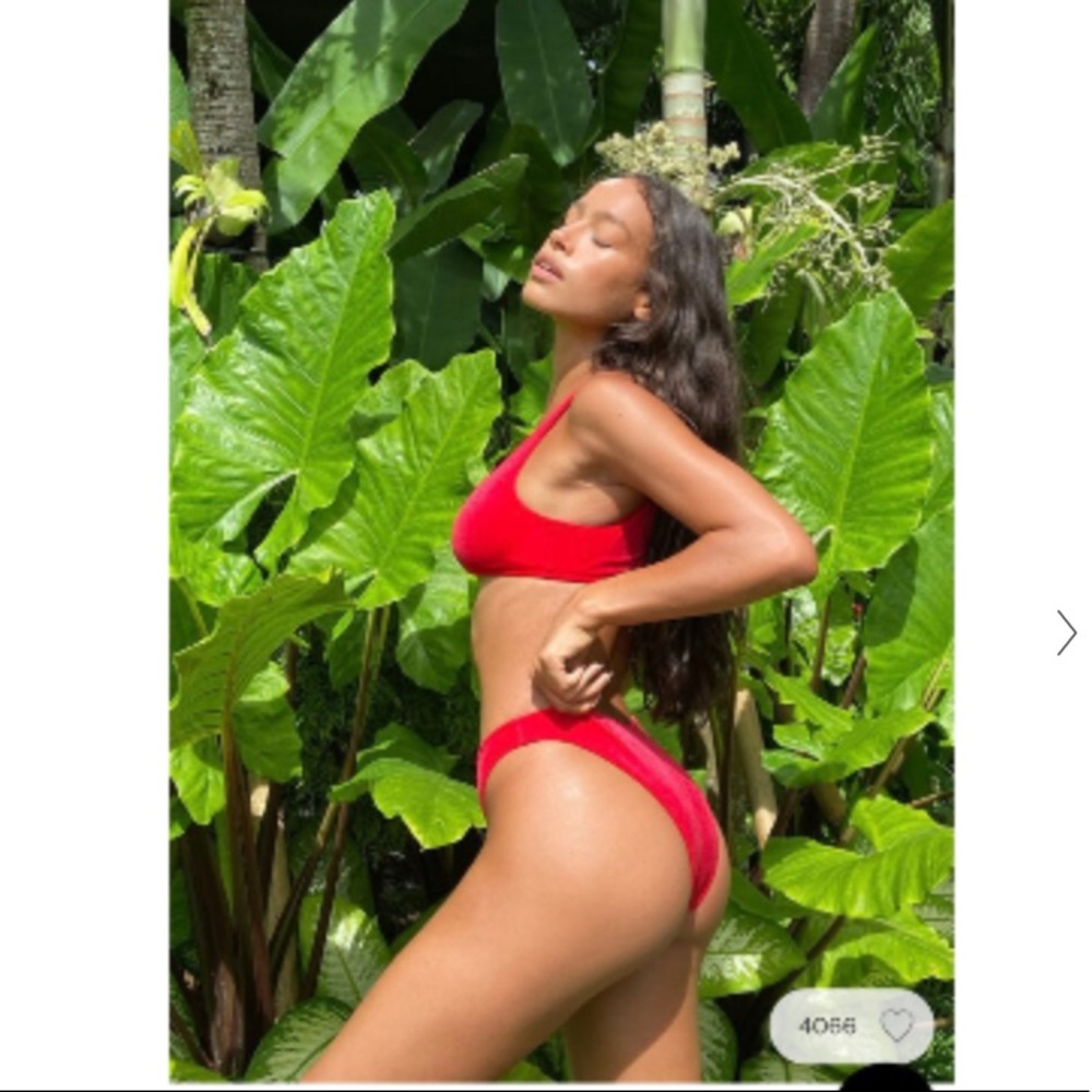Kendall + Kylie Venus cropped bikini set